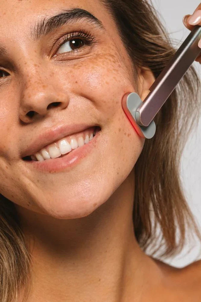 Masajeador Facial Skincare 4 en 1 con Luz LED Roja K-Skin