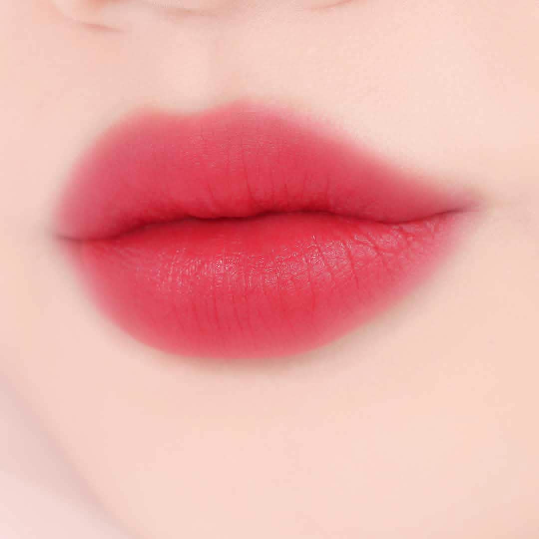Lipsleek Blur Tono 01 Keen | Bálsamo Labial Multifunción 2,3 g Arumi Korean Cosmetics