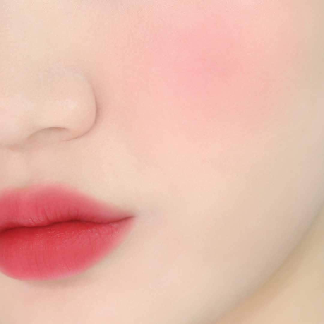Lipsleek Blur Tono 01 Keen | Bálsamo Labial Multifunción 2,3 g Arumi Korean Cosmetics