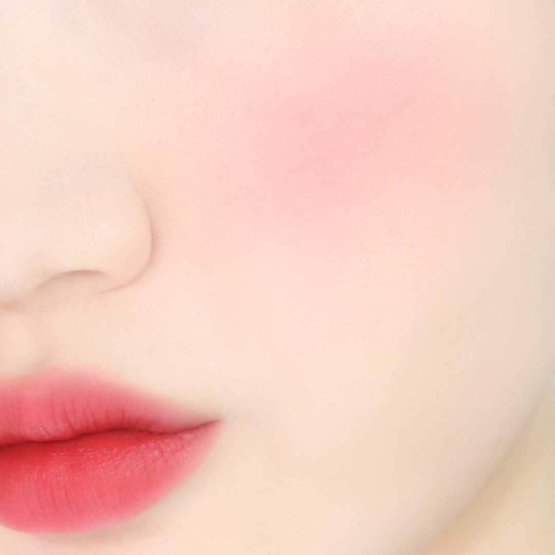Lipsleek Blur Tono 01 Keen | Bálsamo Labial Multifunción 2,3 g Arumi Korean Cosmetics